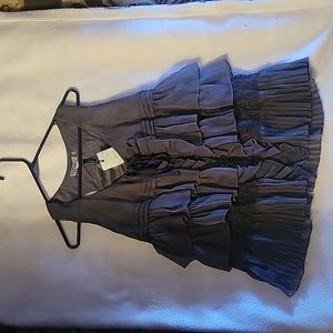 Women's sleeveless vest.  New with tag. size medium.